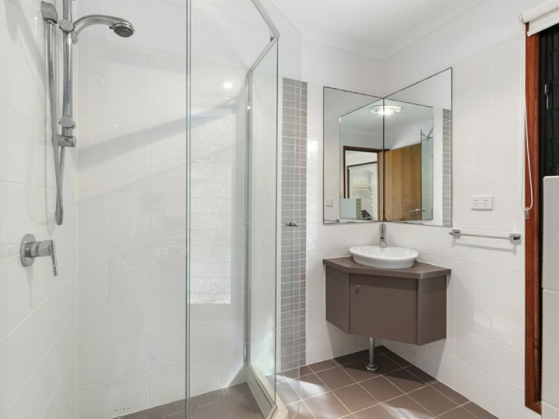 126 – 130 Ziegenfusz Road, Thornlands QLD 4164