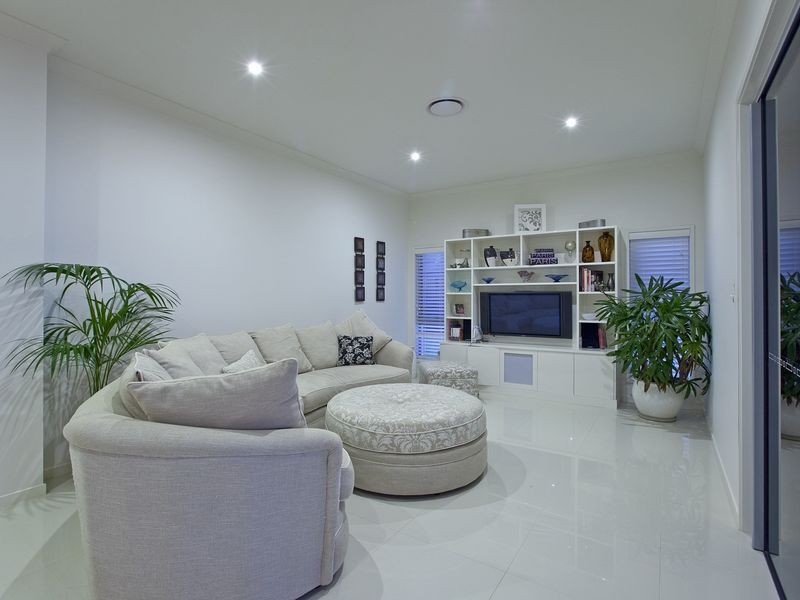 5 Gunadoo Street, Thornlands QLD 4164