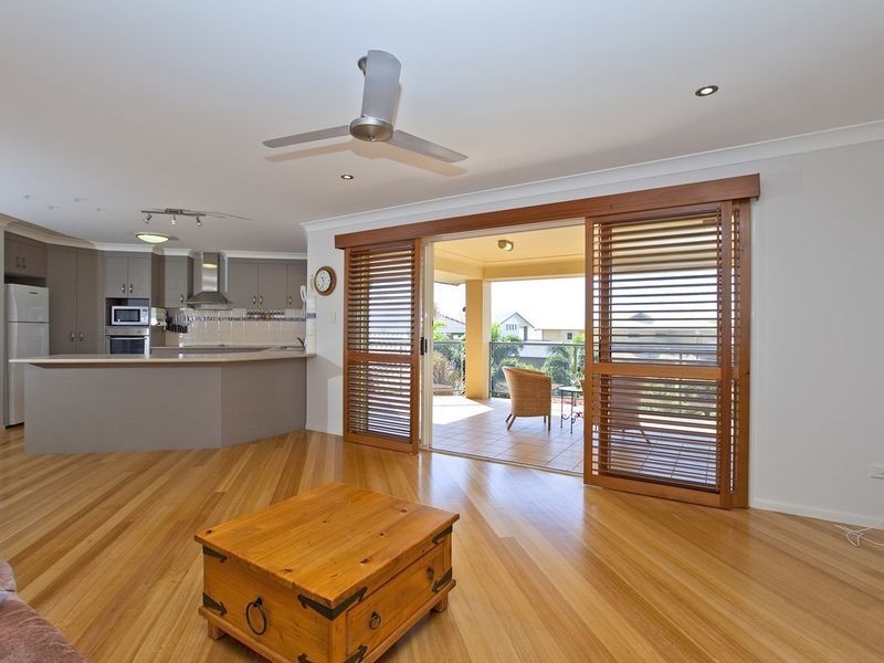 8 Sandune Place, Thornlands QLD 4164