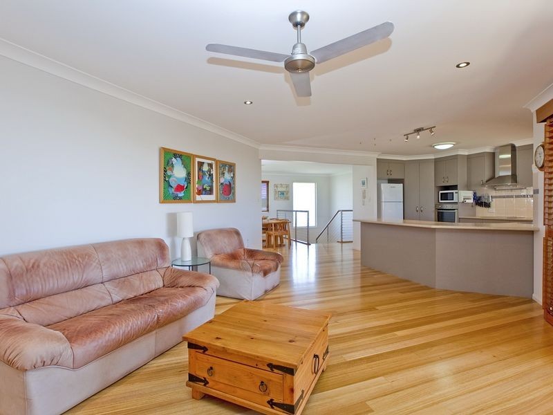 8 Sandune Place, Thornlands QLD 4164