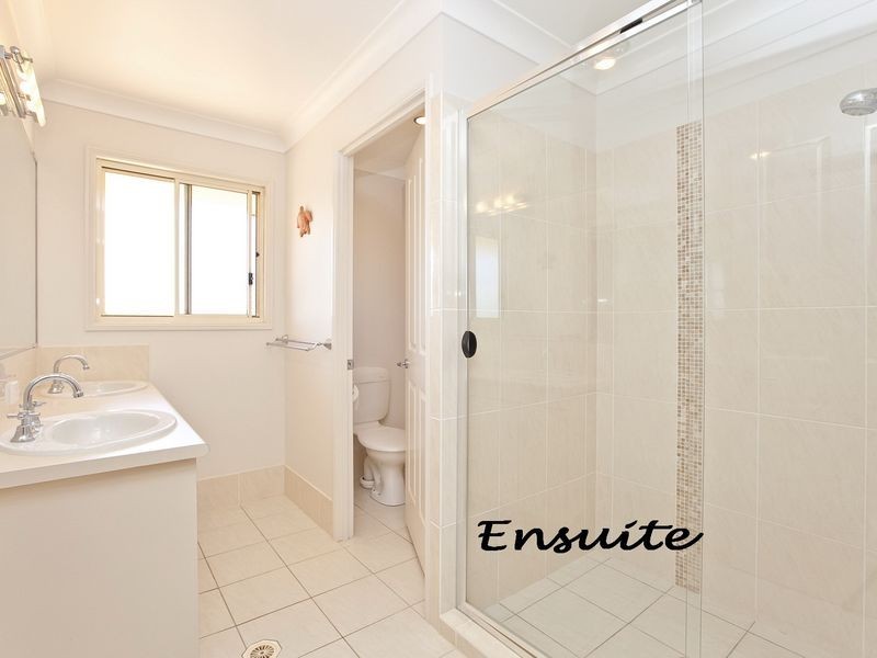 8 Sandune Place, Thornlands QLD 4164