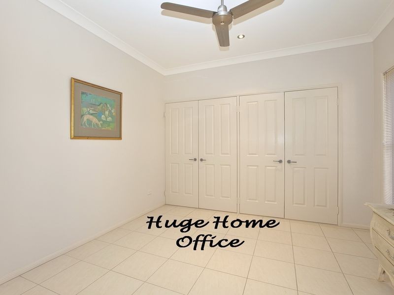 8 Sandune Place, Thornlands QLD 4164