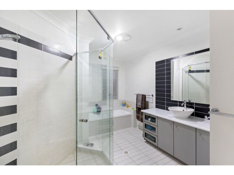 19 Beddoe Street, Thornlands QLD 4164