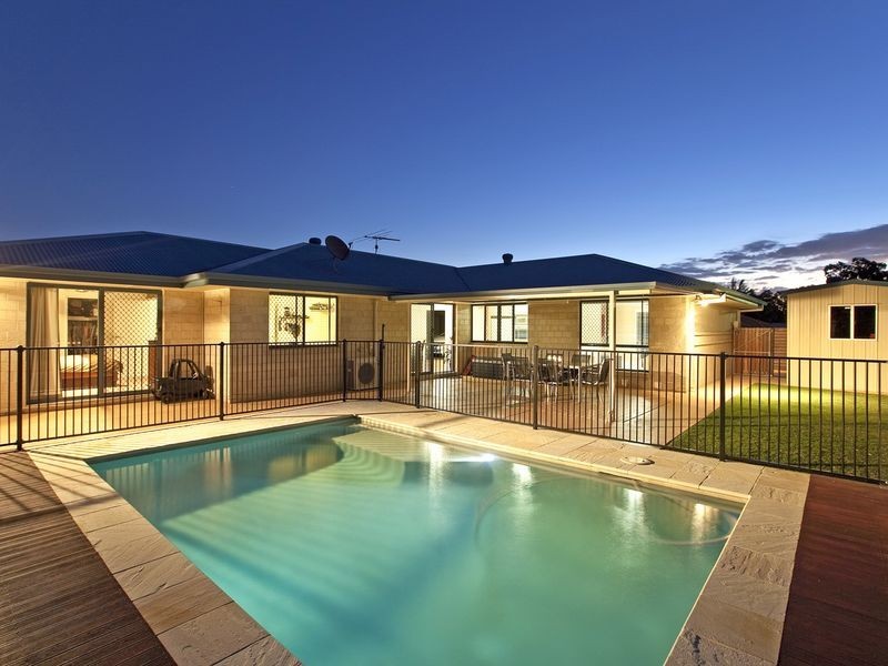 4 Veitch Close, Wellington Point QLD 4160