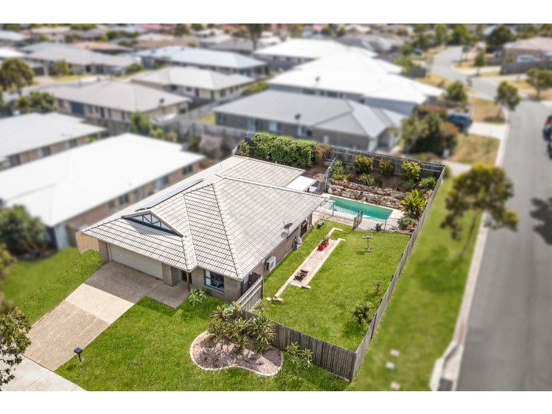 102 Brookvale Drive, Victoria Point QLD 4165