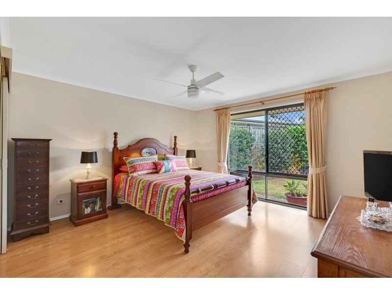 3 Syracuse Street, Redland Bay QLD 4165