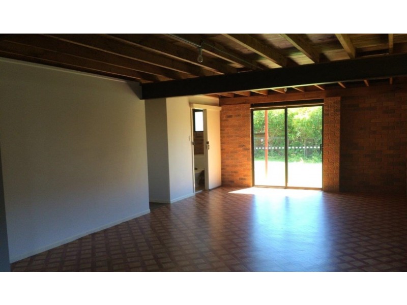 90 Long Street, Cleveland QLD 4163