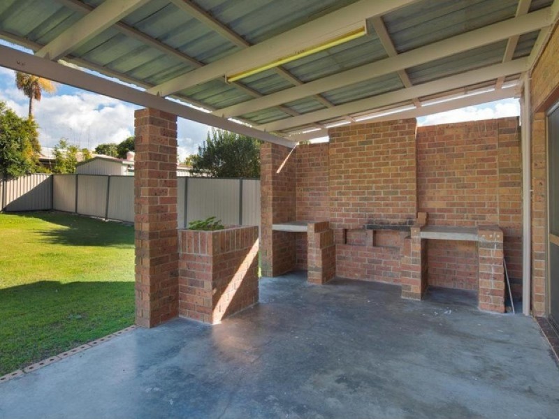 15 Riesling Street, Thornlands QLD 4164