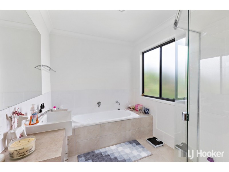 4/194 James Street, Redland Bay QLD 4165