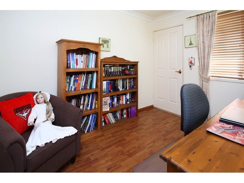 101 Island Street, Cleveland QLD 4163