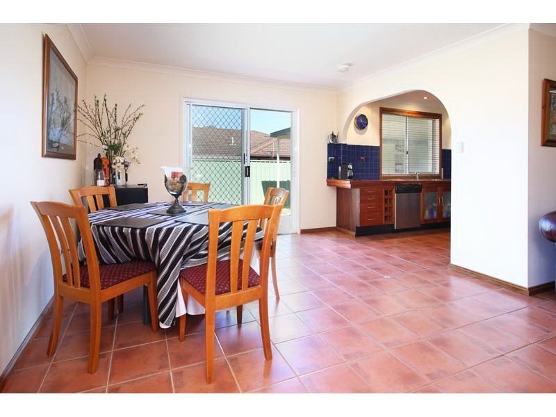 101 Island Street, Cleveland QLD 4163