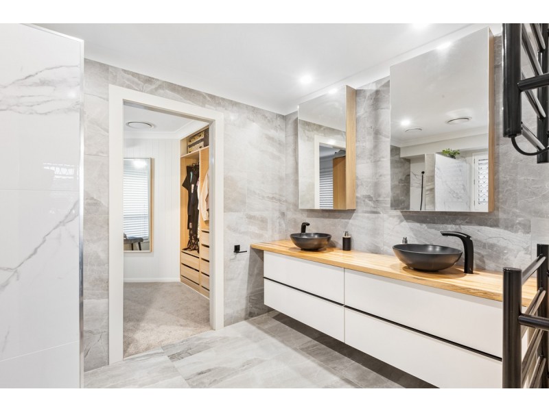 6 Karragarra Place, Thornlands QLD 4164