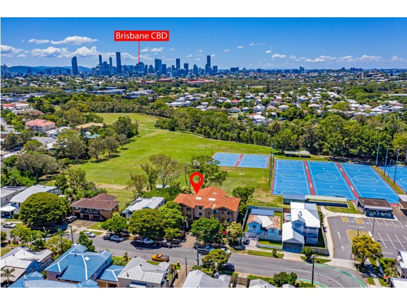 4/46 Robinson Street, Coorparoo QLD 4151