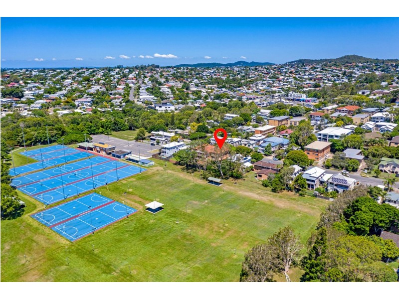 4/46 Robinson Street, Coorparoo QLD 4151