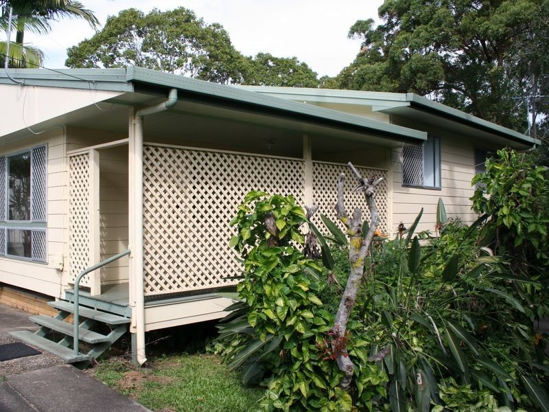 329 Redland Bay Road, Capalaba QLD 4157