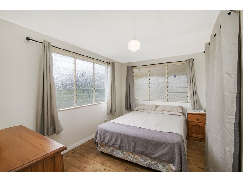 2142 Wynnum Road, Wynnum West QLD 4178