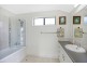 2142 Wynnum Road, Wynnum West QLD 4178