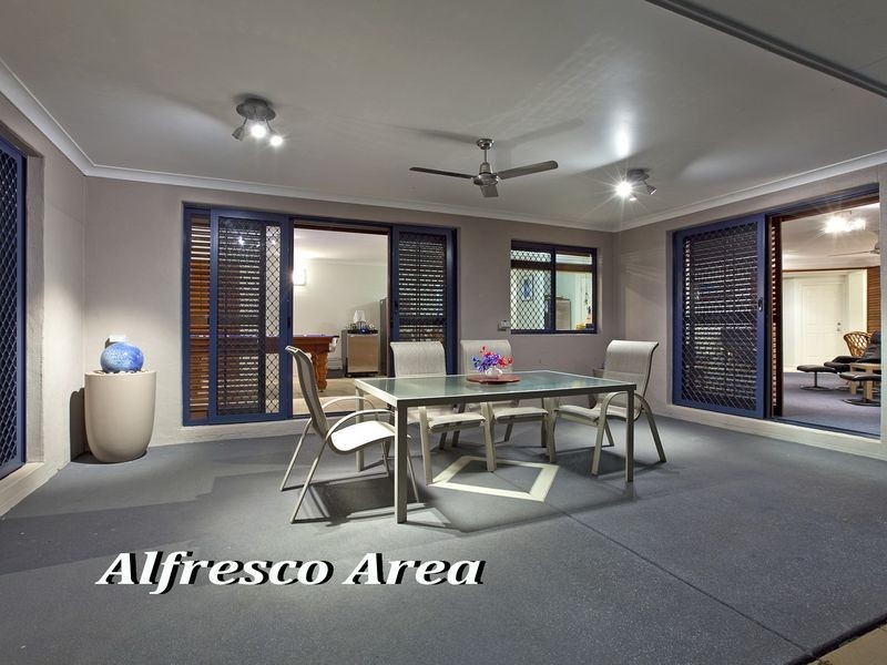 18 Trafalgar Vale Avenue, Wellington Point QLD 4160