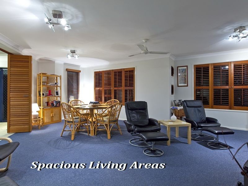 18 Trafalgar Vale Avenue, Wellington Point QLD 4160
