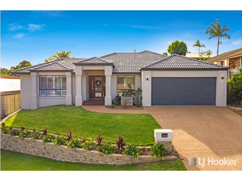 21 Manor Drive, Wellington Point QLD 4160