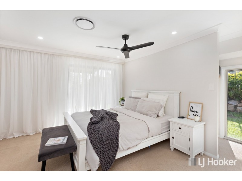 21 Manor Drive, Wellington Point QLD 4160