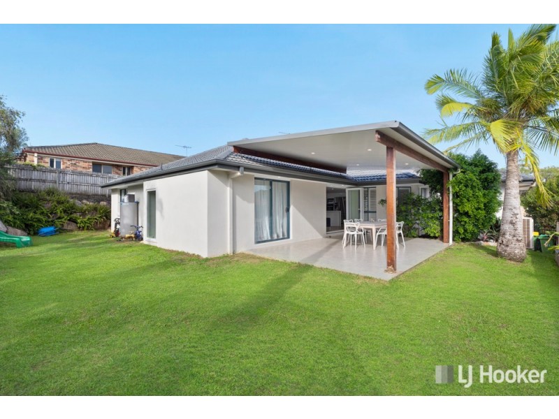 21 Manor Drive, Wellington Point QLD 4160
