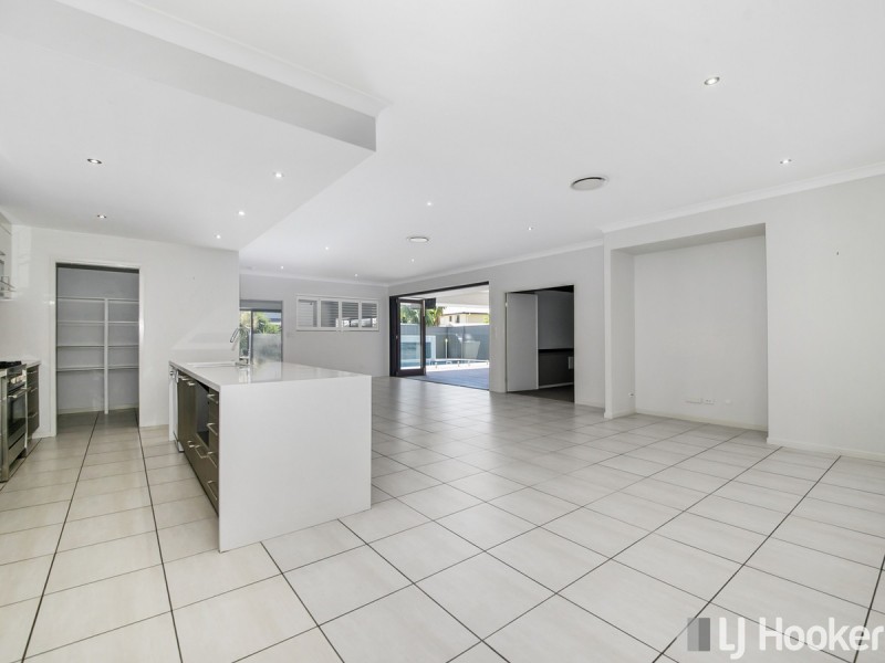 13 Aspen Place, Redland Bay QLD 4165
