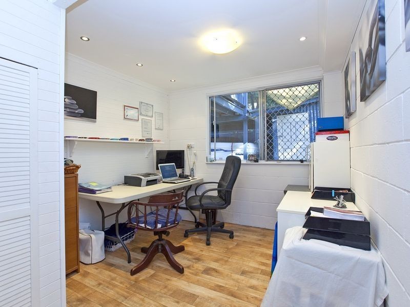 18 Starkey Street, Wellington Point QLD 4160