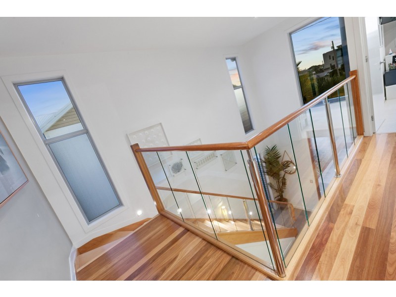 171 Shore Street North, Cleveland QLD 4163