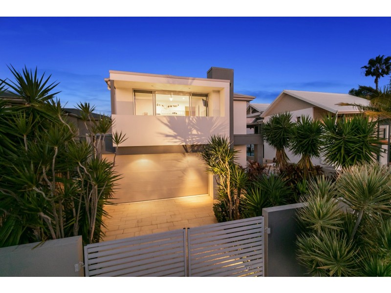 171 Shore Street North, Cleveland QLD 4163