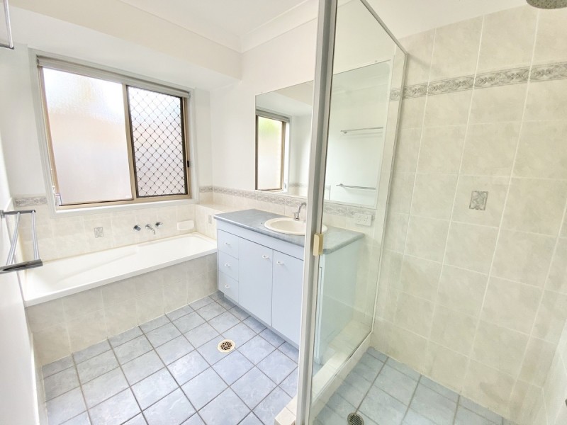 84 Starkey Street, Wellington Point QLD 4160