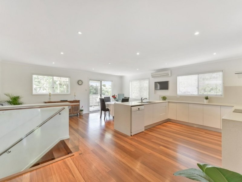 35 Bates Drive, Birkdale QLD 4159