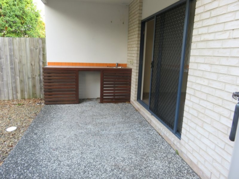 2/8-20 Bailey Road, Birkdale QLD 4159
