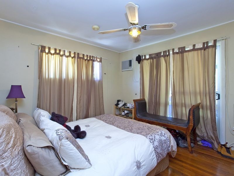 9 Boambillee Street, Thorneside QLD 4158