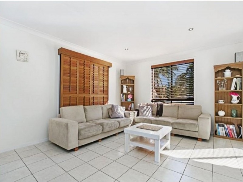 37 Werong Crescent, Cleveland QLD 4163