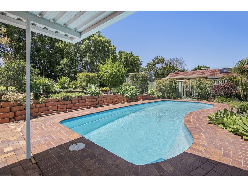 21 Sunshine Drive, Cleveland QLD 4163