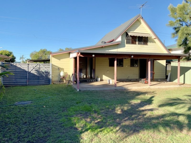 22 Makaha Drive, Birkdale QLD 4159