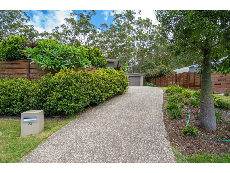 24 Golden Wattle Avenue, Mount Cotton QLD 4165