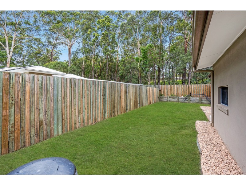 24 Golden Wattle Avenue, Mount Cotton QLD 4165