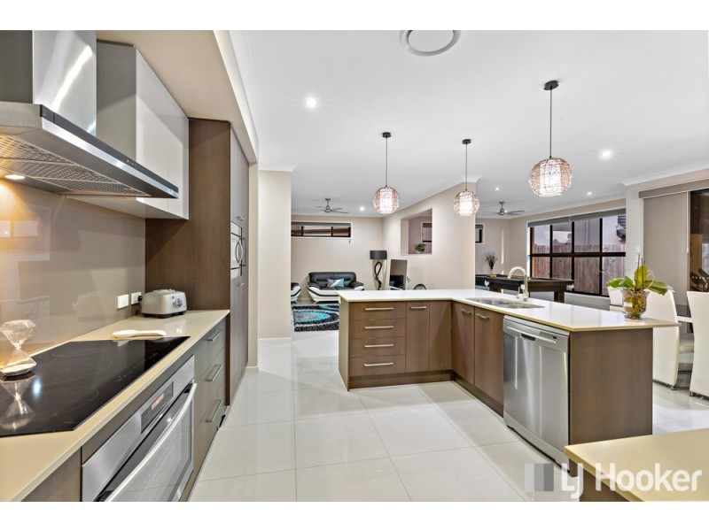 27 Brindabella Circuit, Thornlands QLD 4164