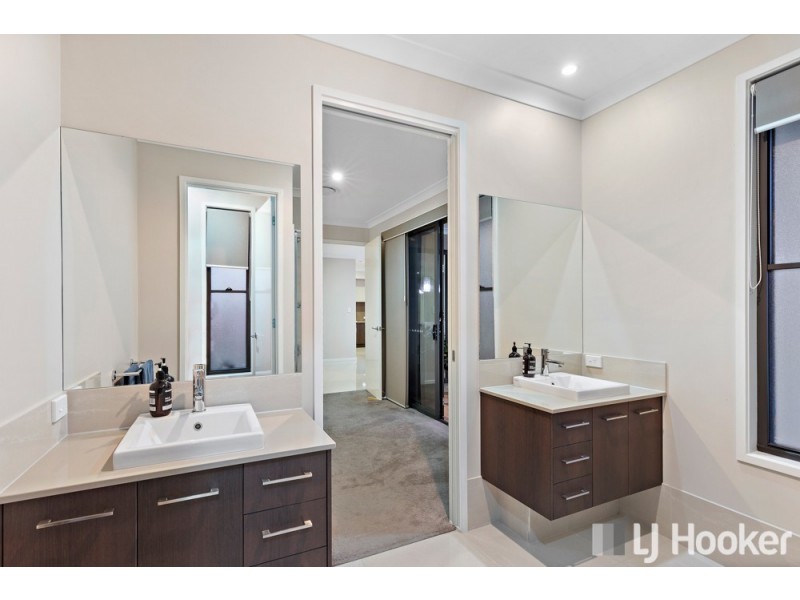 27 Brindabella Circuit, Thornlands QLD 4164