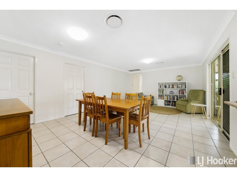 52 Leilani Drive, Birkdale QLD 4159