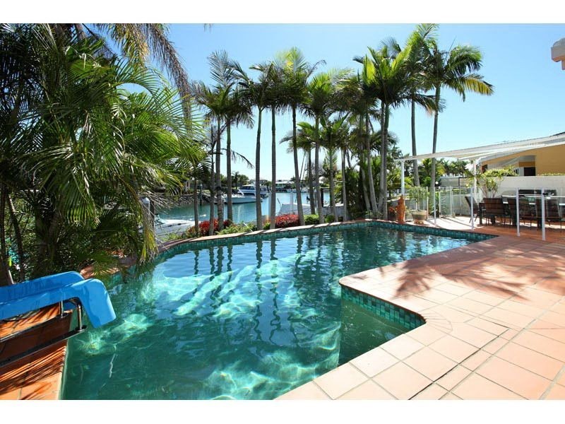 3 Captains Court, Raby Bay QLD 4163