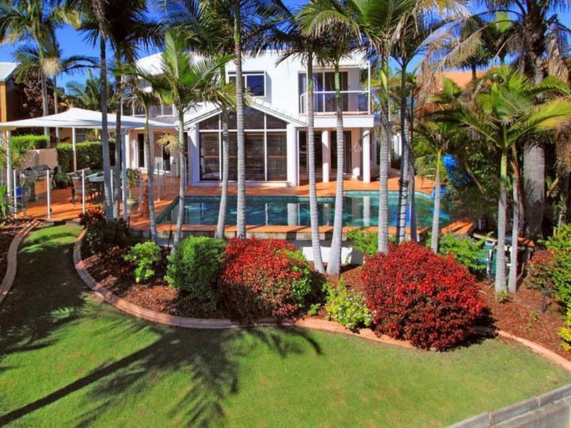 3 Captains Court, Raby Bay QLD 4163