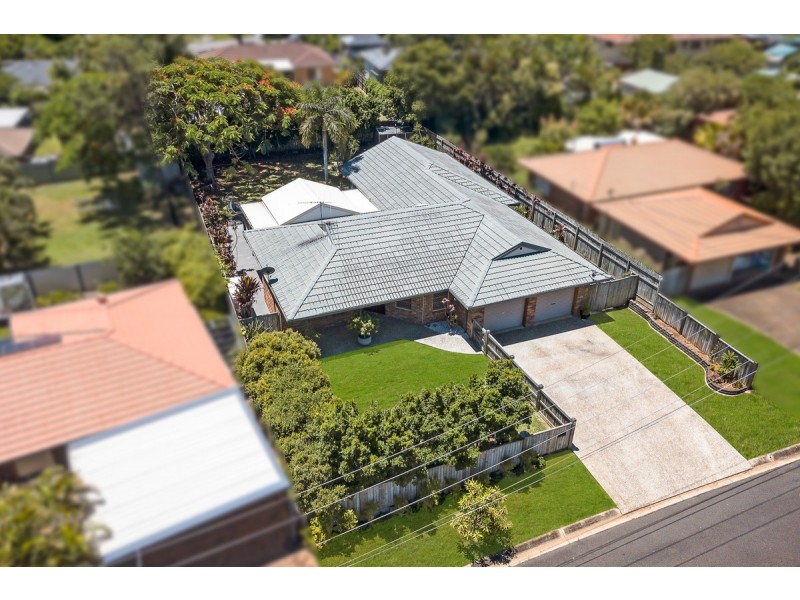 8 Belligoi Court, Cleveland QLD 4163