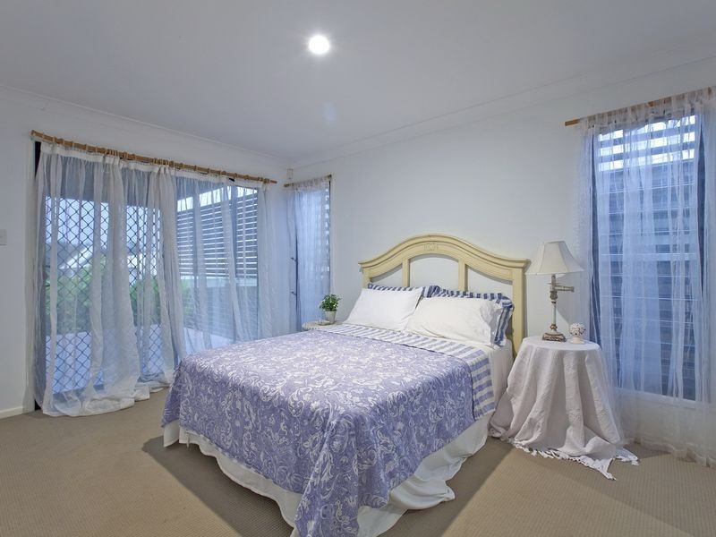 19 Wellesley Street, Wellington Point QLD 4160