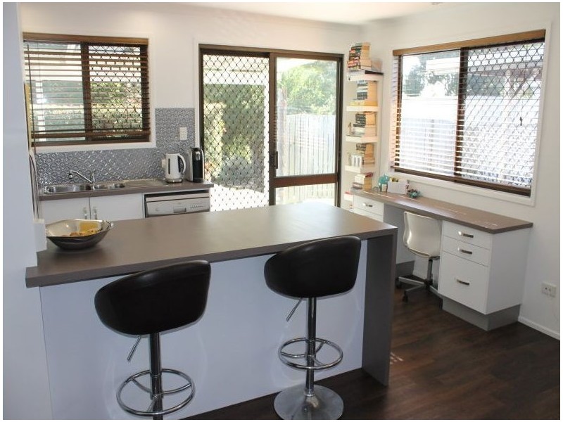 21 Wren Street, Birkdale QLD 4159