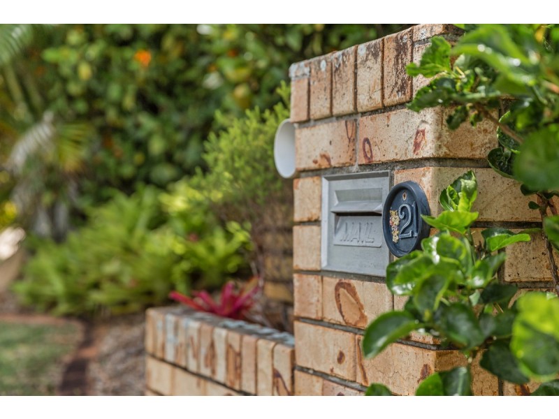 21 Redgrove Avenue, Wellington Point QLD 4160