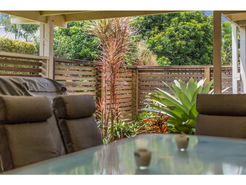 21 Redgrove Avenue, Wellington Point QLD 4160