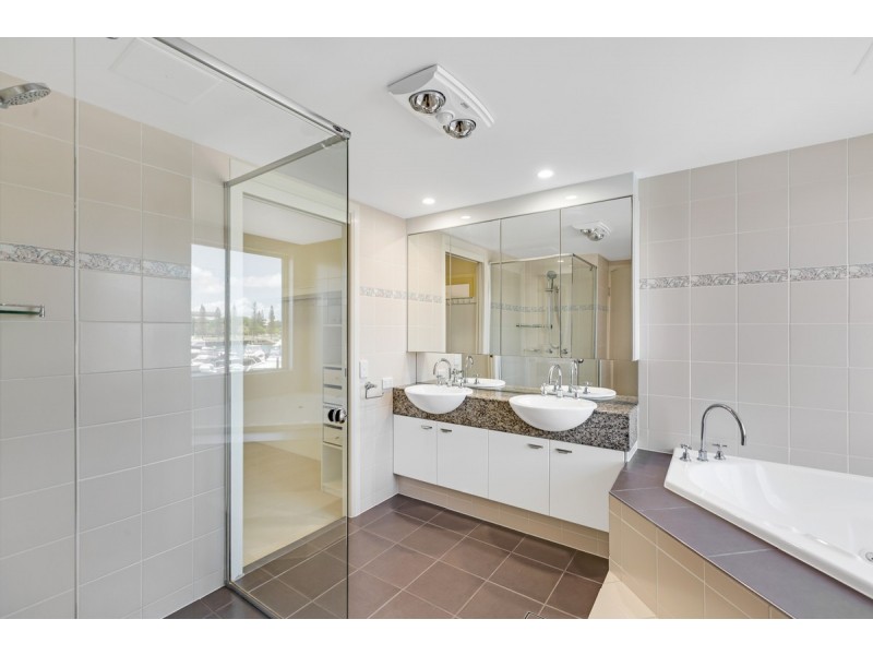 19/12 Esperance Court, Raby Bay QLD 4163